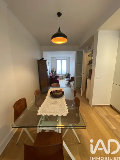 Apartment in Paris (75014)