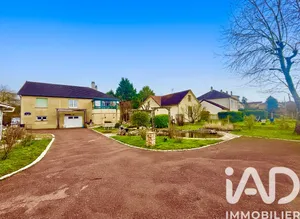 Detached house in La Charité-sur-Loire (58400)