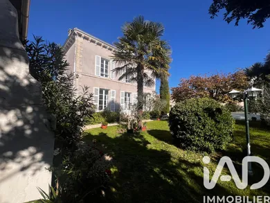 Demeure à Mauzé-sur-le-Mignon (79210)