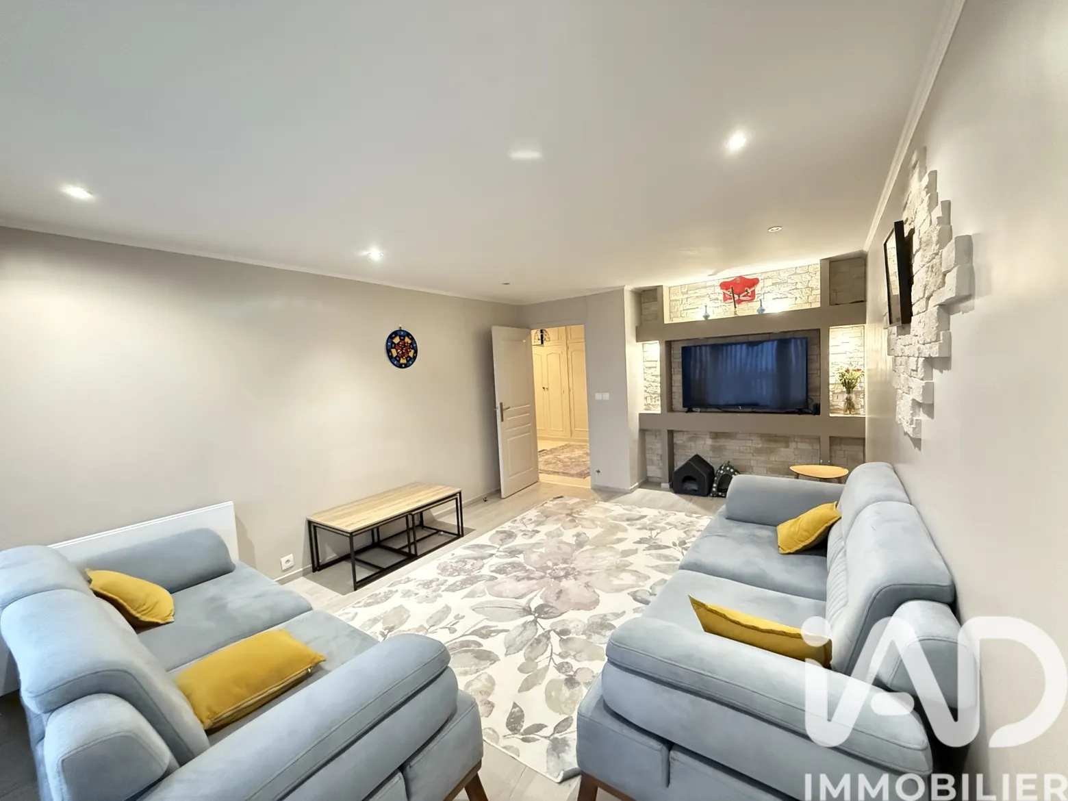Vente appartement à Villeneuve-Saint-Georges (94190) : appartement 4 pièces 81 m² - 1947572 — 2
