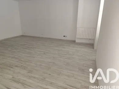 Apartment in Magné (79460)