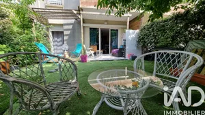 Apartment in Blaye (33390)