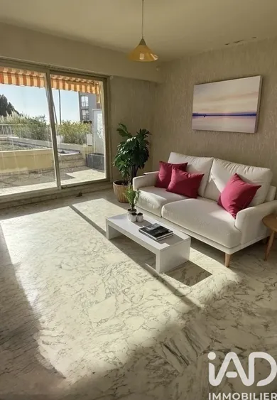 Apartment in Antibes (06600)