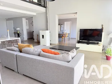 Maison d'architecte à Saint-Jean-Lasseille (66300)