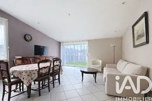 Traditional house in Dugny-sur-Meuse (55100)