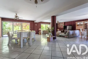 Maison traditionnelle à Sainte-Geneviève-des-Bois (91700)
