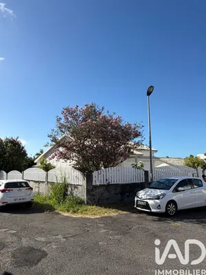 Maison à Sainte-Marie (97438)