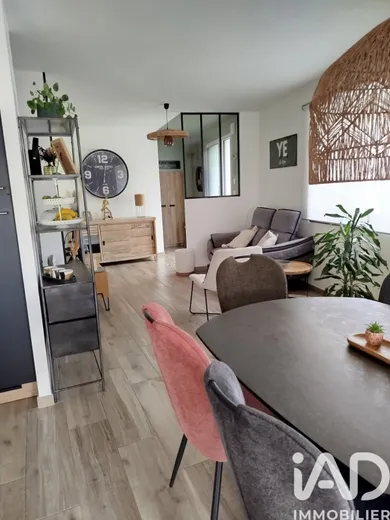 House in Beaurepaire (85500)