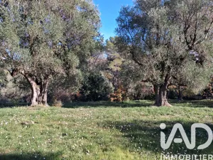 Terrain à bâtir à La Roquette-sur-Siagne (06550)