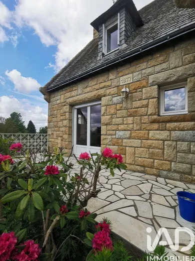 Traditional house in La Roche-Jaudy (22450)