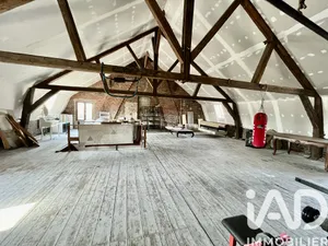 Immeuble à Raismes (59590)