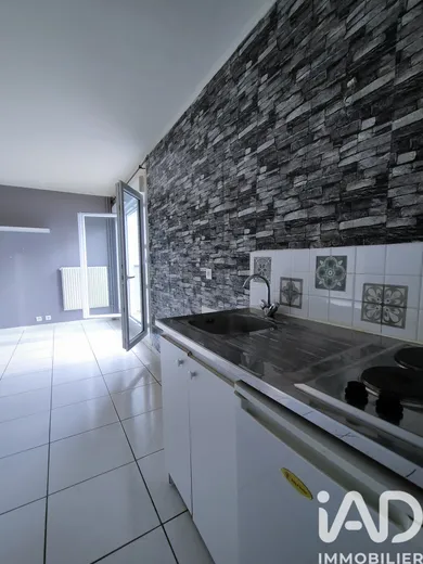 Apartment in Saint-Étienne (42000)