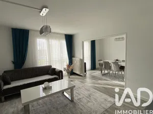 Apartment in Reims (51100)