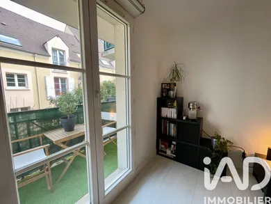 Studio in Brie-Comte-Robert (77170)