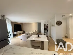 House in Pessac (33600)