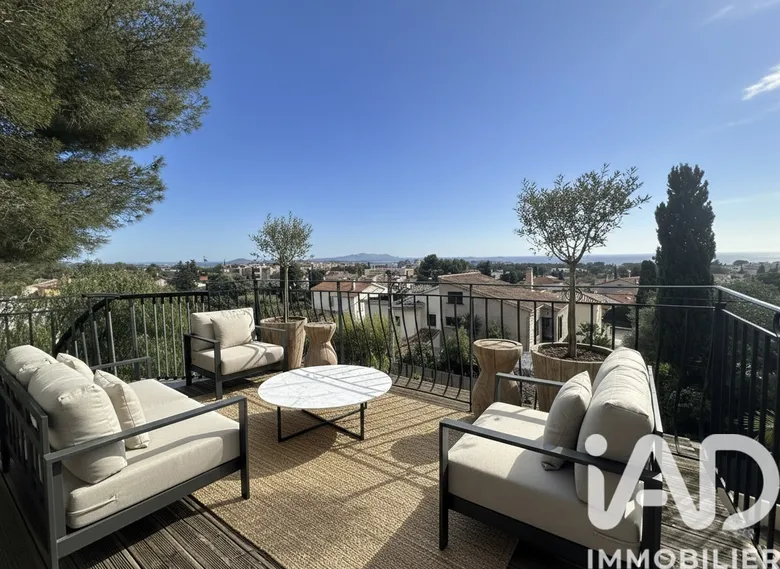 Maison 11 pièces 310 m² · à Bandol · 310 m² · 1 300 000 €
