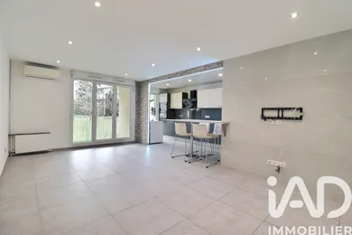 Apartment in Marseille (13011)