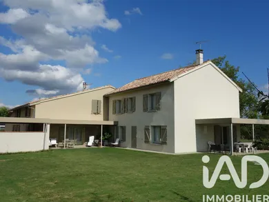 Immeuble à Montauban (82000)