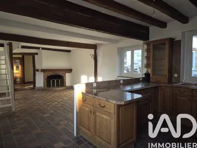 Longère à VILLETHIERRY (89140)