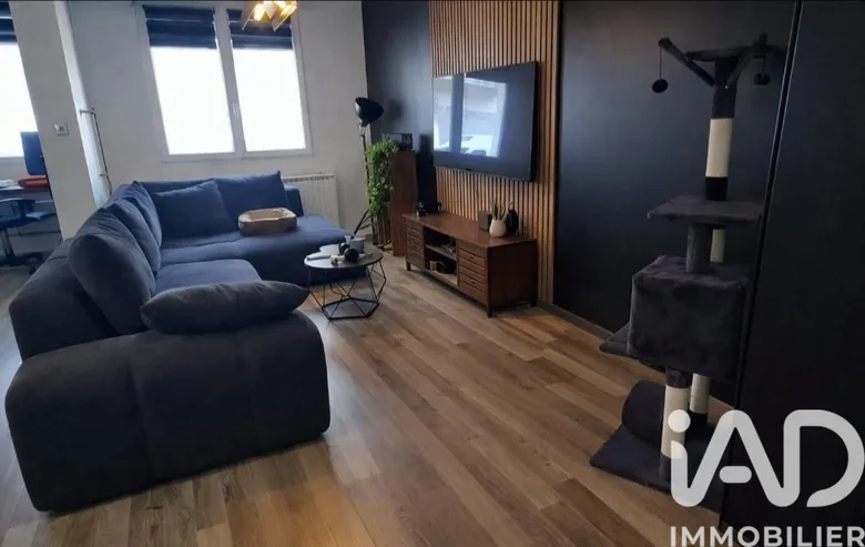 Immeuble 3 pièces 158 m² · à Saint-Max · 158 m² · 280 000 €