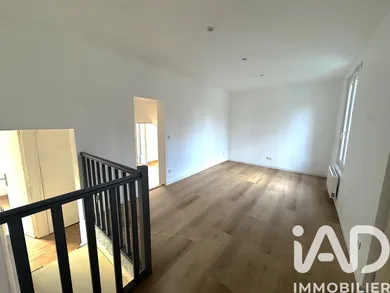 Appartement à Sainte-Geneviève-des-Bois (91700)