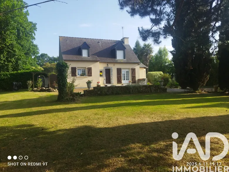 Maison 8 pièces 155 m² · à Miniac-Morvan · 155 m² · 439 800 €