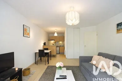 Appartement à Bordeaux (33100)