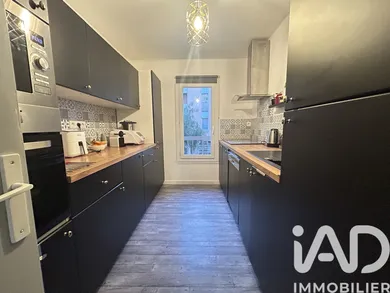 Apartment in Toulon (83000)