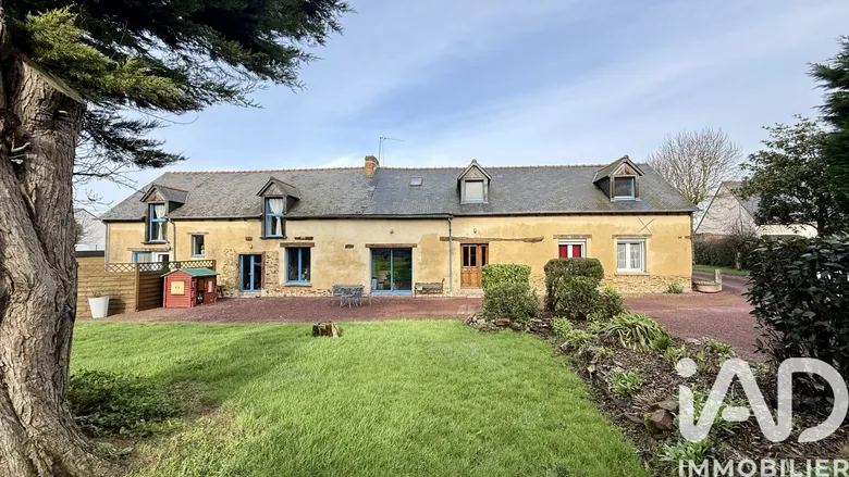 Maison 10 pièces 271 m² · à Saint-Méen-le-Grand · 271 m² · 396 340 €