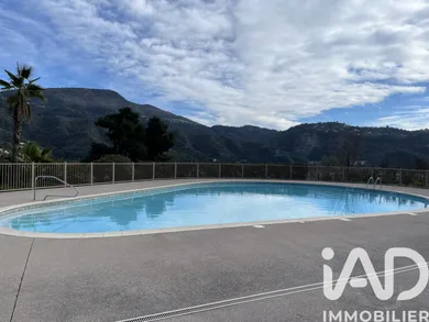 Studio à Carros (06510)