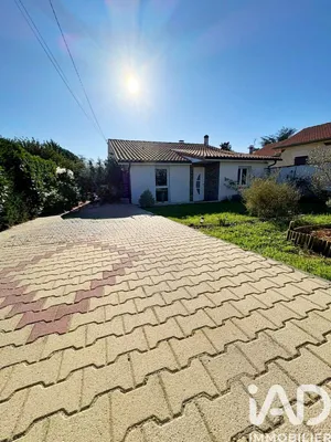 House in Ambarès-et-Lagrave (33440)