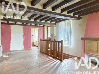 Maison de village à Château-Renard (45220)