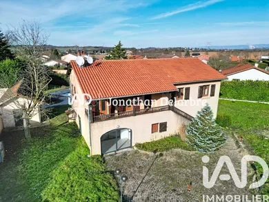 Maison à Colombier-Saugnieu (69124)