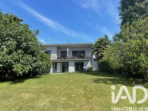 Maison à Villennes-sur-Seine (78670)