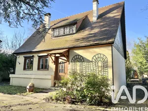 Maison traditionnelle à Noisy-le-Grand (93160)