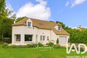 Maison à Vaux-sur-Seine (78740)