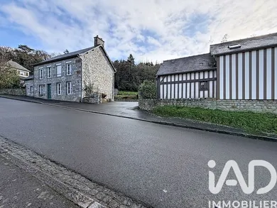 House in Mortain (50140)