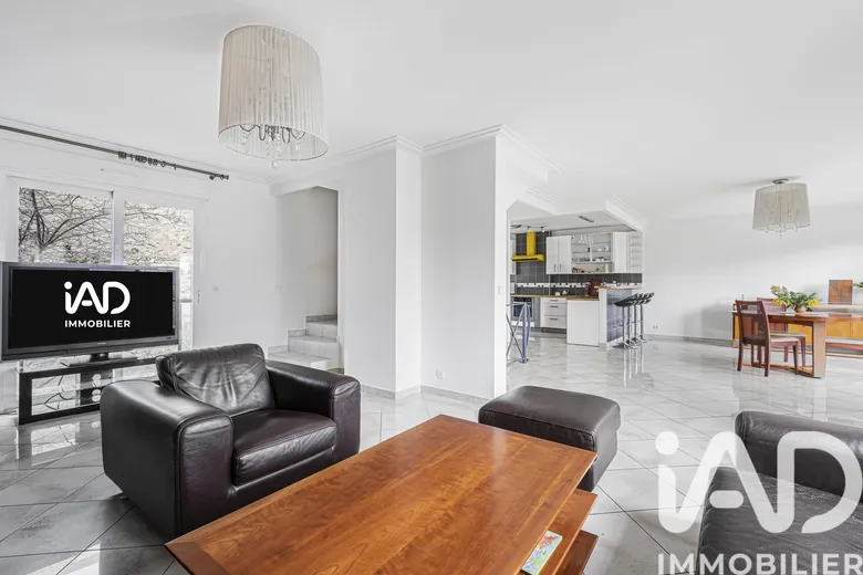 Maison 6 pièces 254 m² · à La Garenne-Colombes · 254 m² · 1 260 000 €