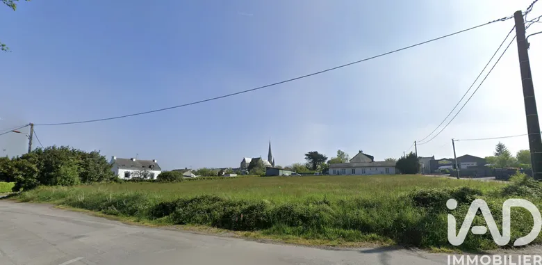 Terrain à bâtir à Bains-sur-Oust (35600) · 57 000 €