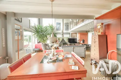 Architectural house in Vieux-Manoir (76750)
