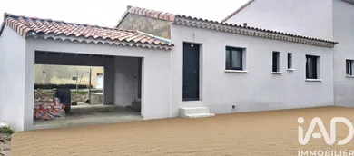 Traditional house in Camaret-sur-Aigues (84850)
