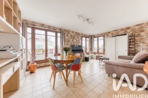 Apartment in Noisy-le-Grand (93160)