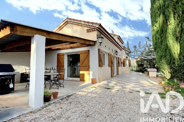 Maison 3 pièces 84 m² · à Vitrolles · 84 m² · 83 000 €