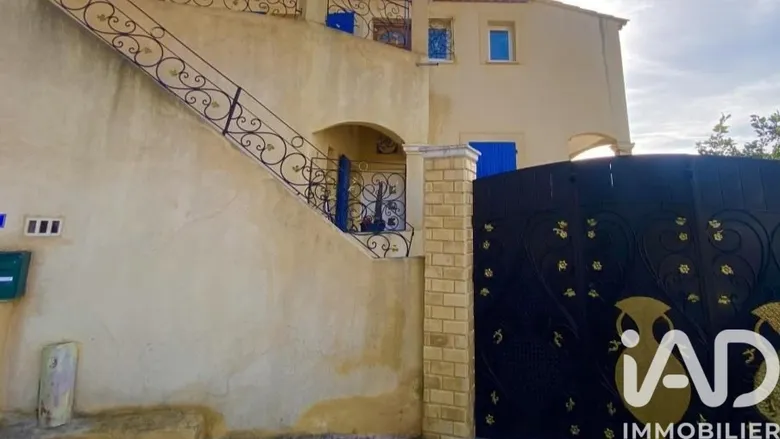 Maison 16 pièces 328 m² · à Toulon · 328 m² · 832 000 €