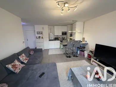 Apartment in Tigery (91250)