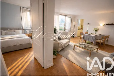 Apartment in Courbevoie (92400)