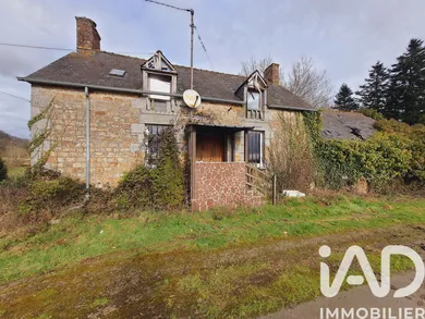 Maison de campagne à Bazouges-la-Pérouse (35560)