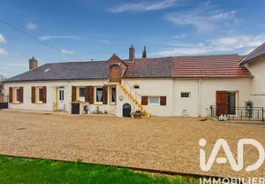 Longere in Saint-Maurice-aux-Riches-Hommes (89190)