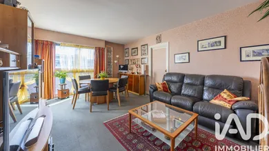 Apartment in Chevilly-Larue (94550)
