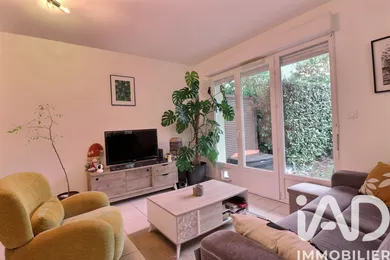 Apartment in Le Luc (83340)